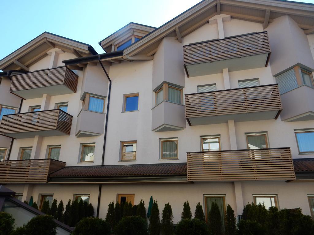 אפרטהוטל פונטה דלה ארקה Residenza Casale מראה חיצוני תמונה